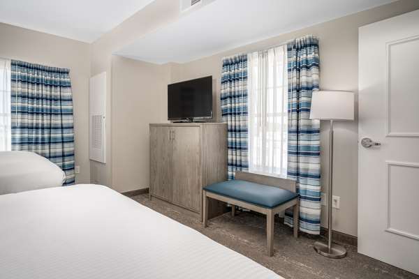 Suite - Lighthouse Suites Emerald Isle