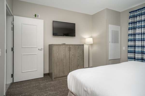 Suite - Lighthouse Suites Emerald Isle