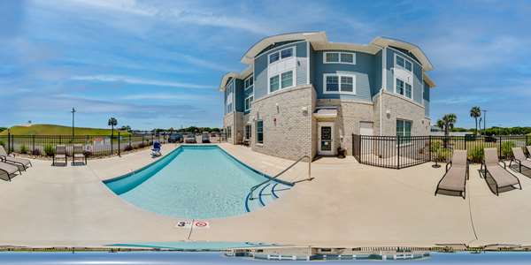 Pool - Lighthouse Suites Emerald Isle