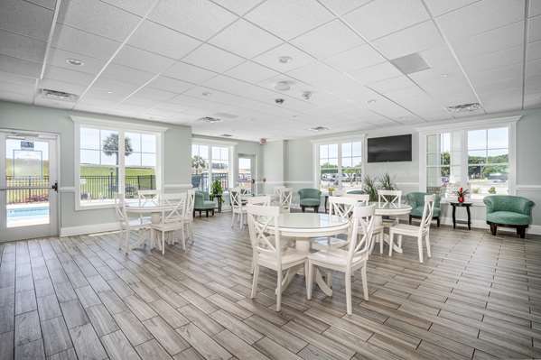 Amenities - Lighthouse Suites Emerald Isle