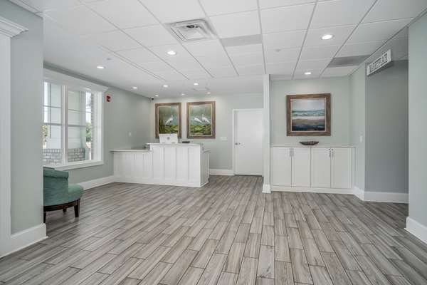  - Lighthouse Suites Emerald Isle