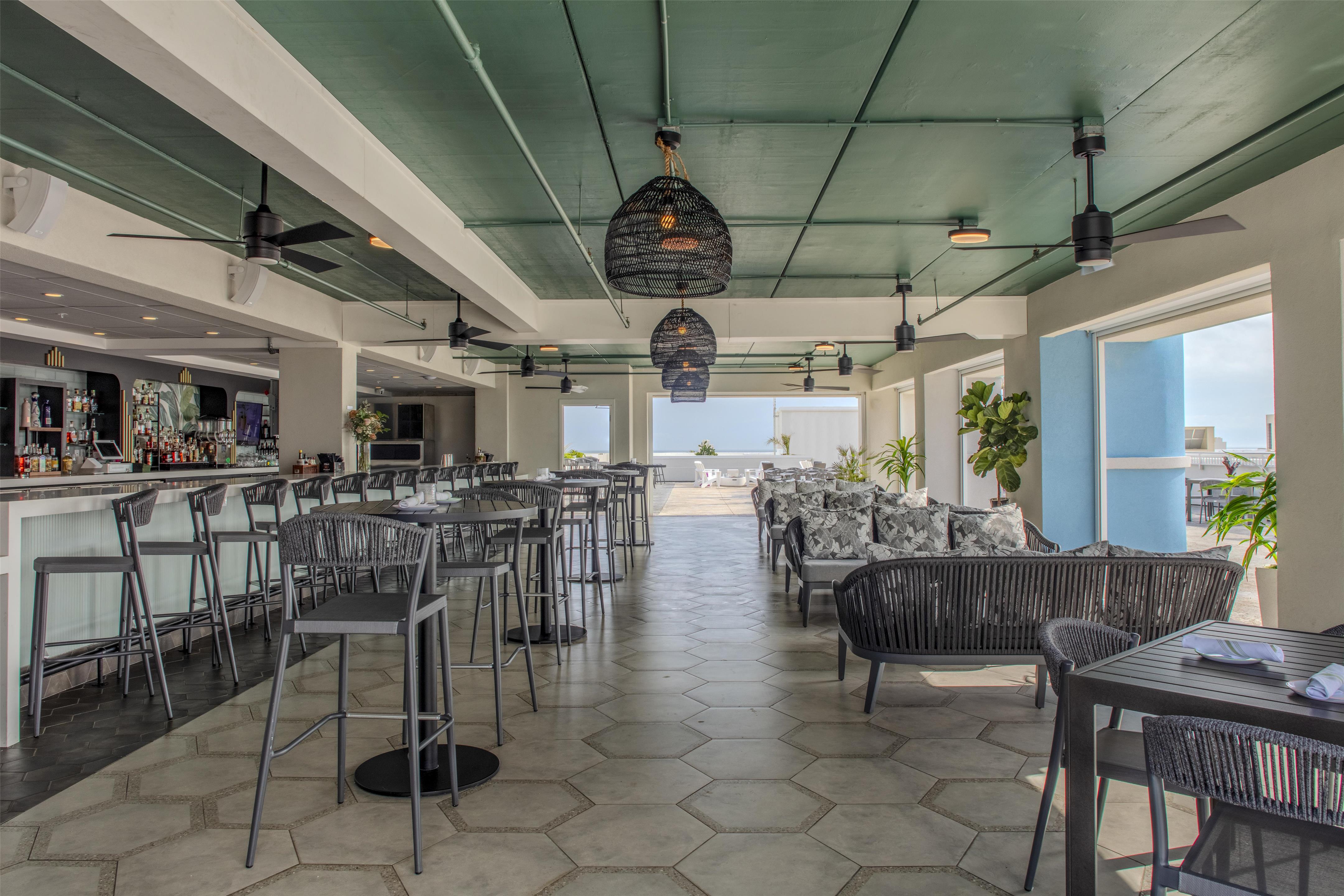 Bar Lounge | Hyatt Place St. Augustine/Vilano Beach