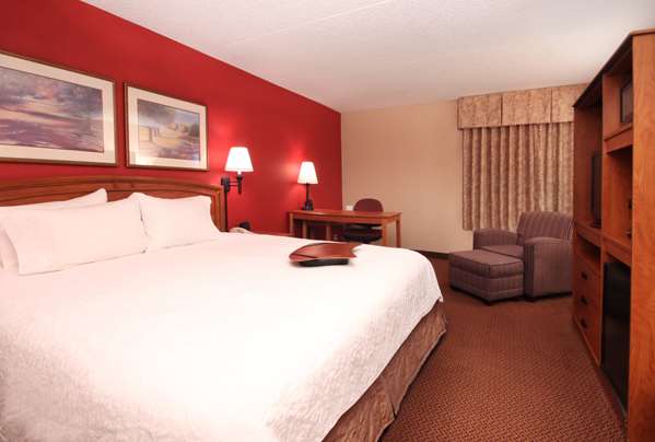  - SureStay Hotel by Best Western Secaucus - I-95, Exit 17