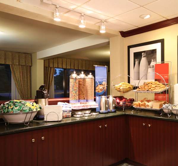Amenities - SureStay Hotel by Best Western Secaucus - I-95, Exit 17