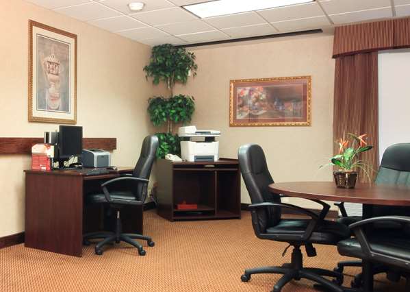 Conference Area - SureStay Hotel by Best Western Secaucus - I-95, Exit 17