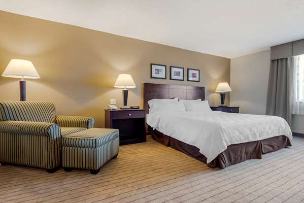 Suite - Clarion Inn Elmira