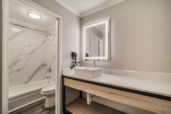  - MainStay Suites Florence - I-95, Exit 164