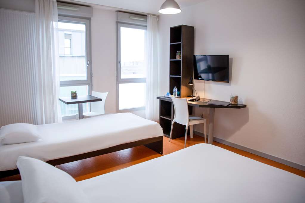 COMFORT APARTHOTEL BESANON HAUTS DU-guestroom-Guest Room,Suite,On-Site.jpg