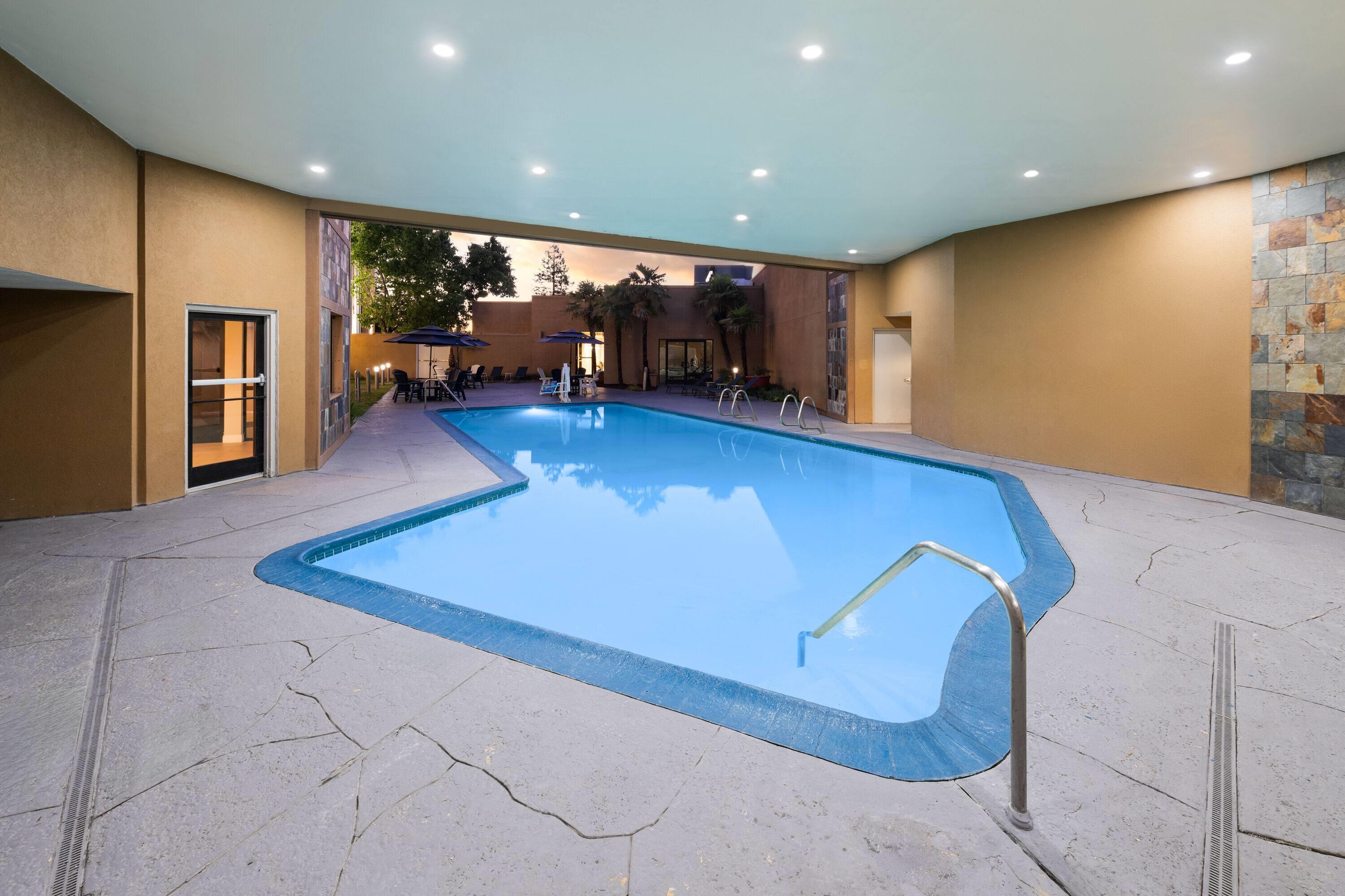 Pool - indoor | Crowne Plaza Hotel Sacramento Northeast