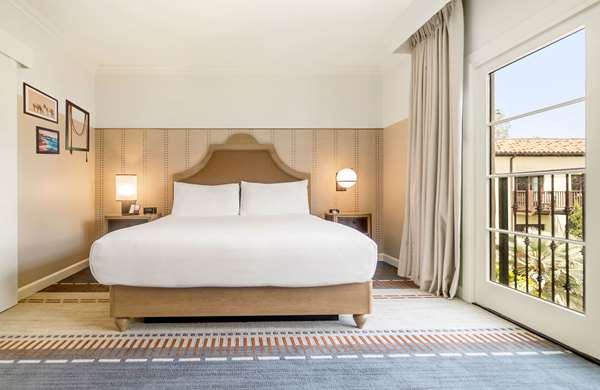  - Estancia La Jolla Hotel & Spa