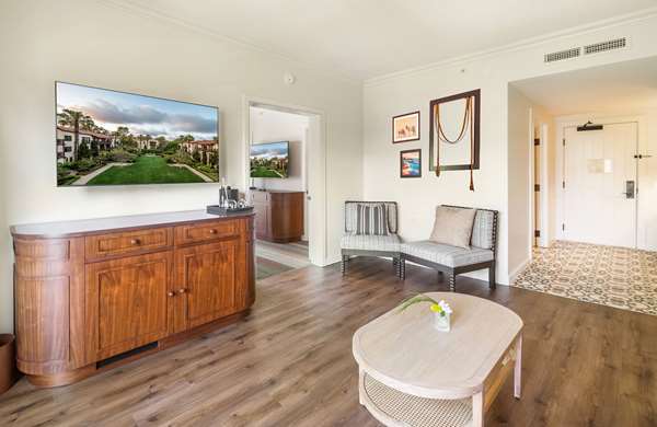  - Estancia La Jolla Hotel & Spa