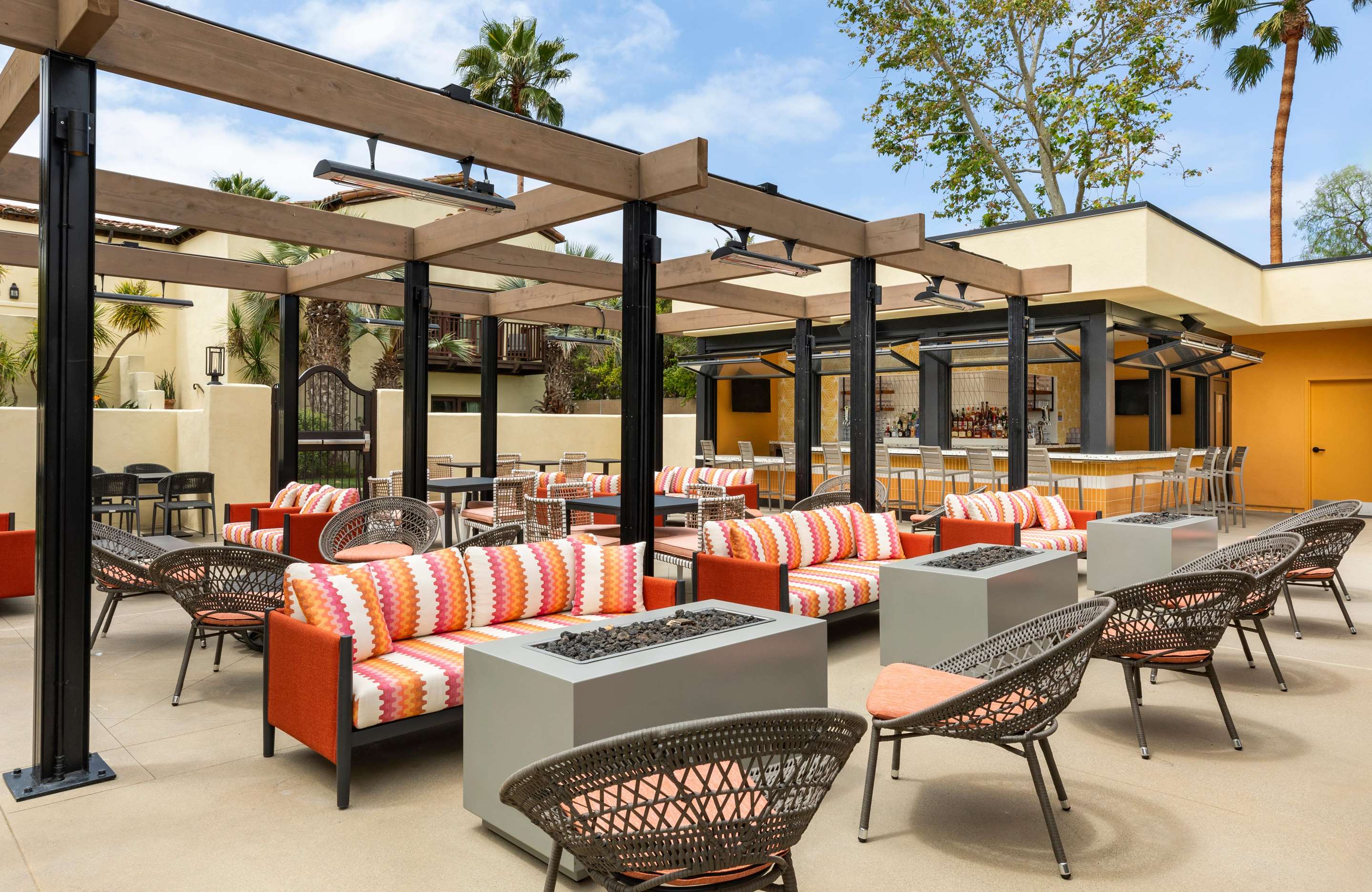 Estancia Resort Pool | Estancia La Jolla Hotel & Spa