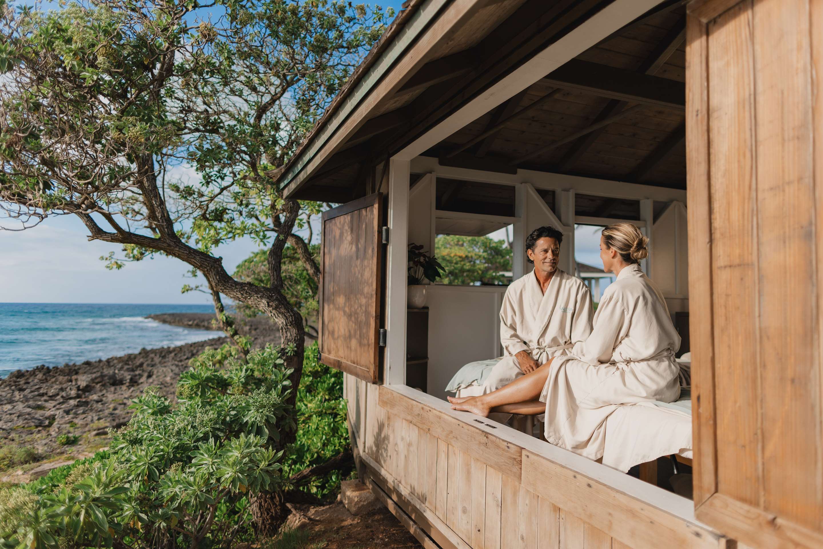 Nalu Spa Outdoor Treatment Room | The Ritz-Carlton O‘ahu, Turtle Bay