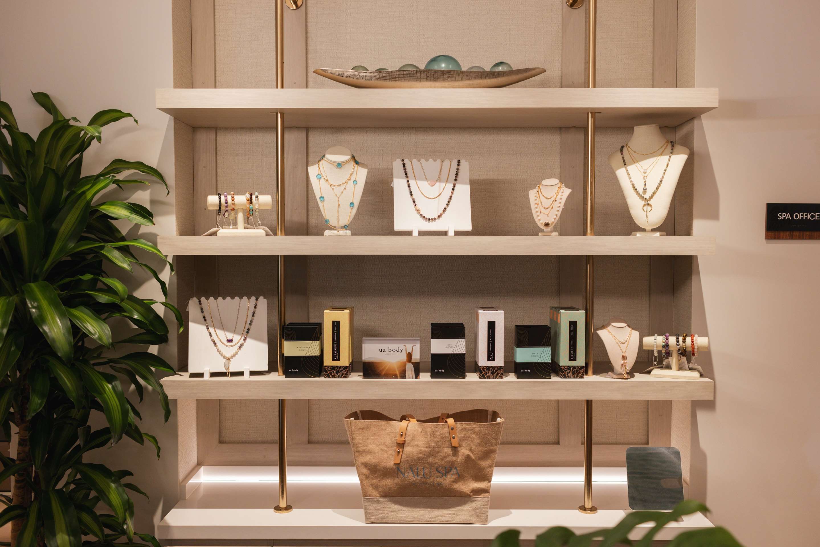 Nalu Spa Retail Boutique | The Ritz-Carlton O‘ahu, Turtle Bay