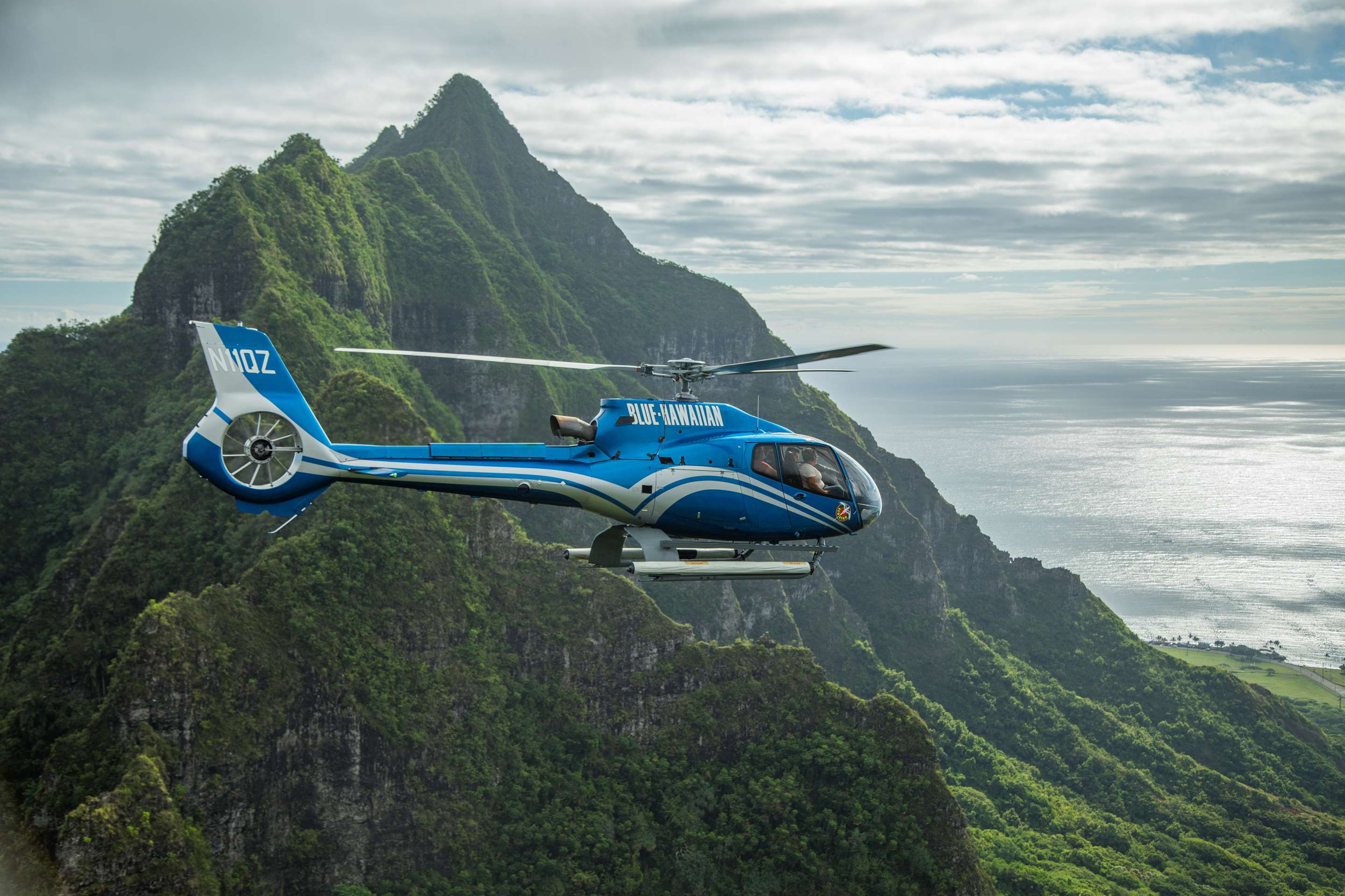 Helicopter tours | The Ritz-Carlton O‘ahu, Turtle Bay