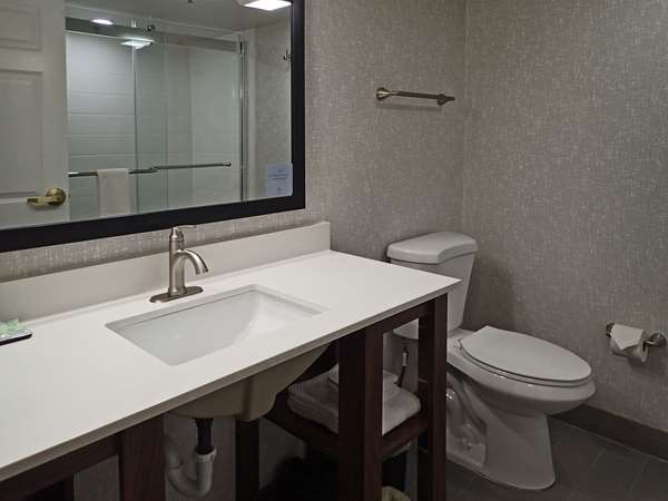  - Sleep Inn & Suites California