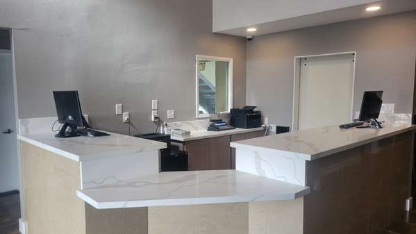  - SureStay Hotel by Best Western Chula Vista - I-5, Exit 8B