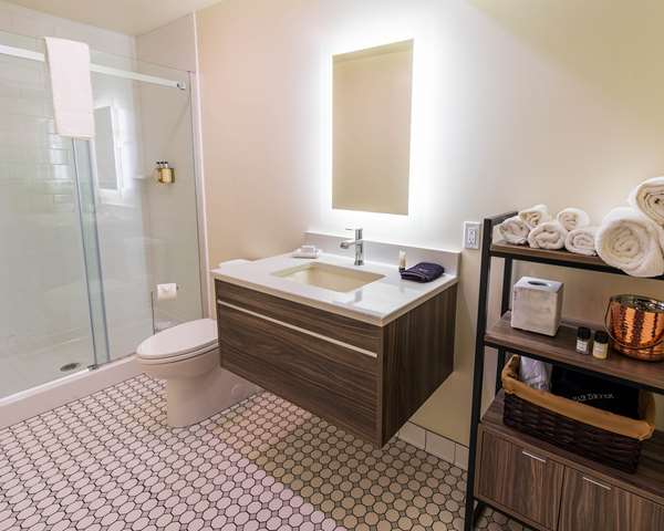  - Hotel on Monroe Rochester - I-590, Exit 2