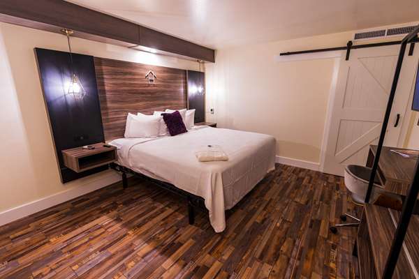  - Hotel on Monroe Rochester - I-590, Exit 2