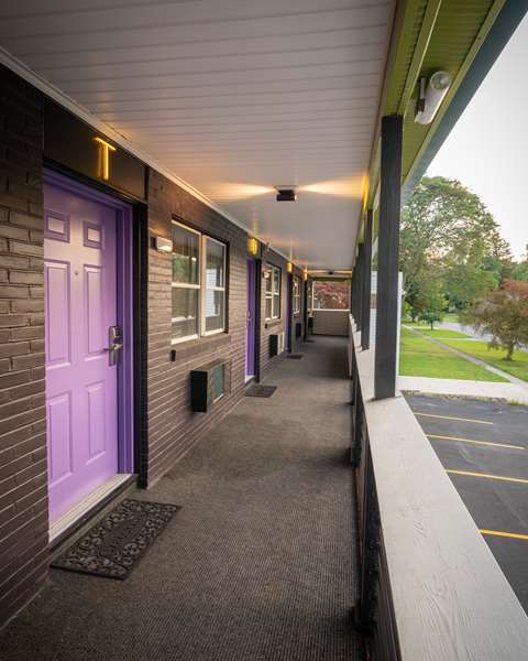 Exterior view - Hotel on Monroe Rochester - I-590, Exit 2