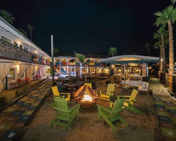 Bar - Egyptian Motor Hotel Downtown Phoenix - I-10, Exit 144