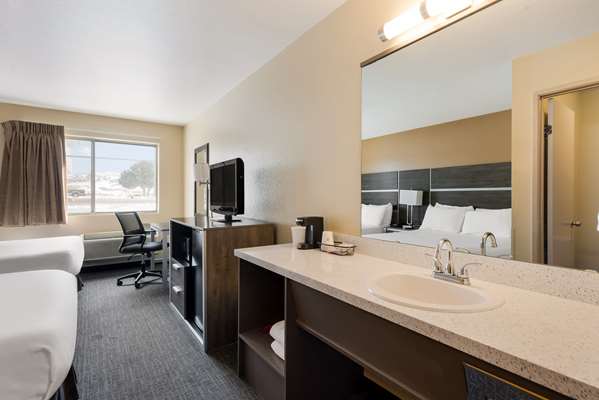  - SureStay Hotel by Best Western Wells - I-80, Exit 352
