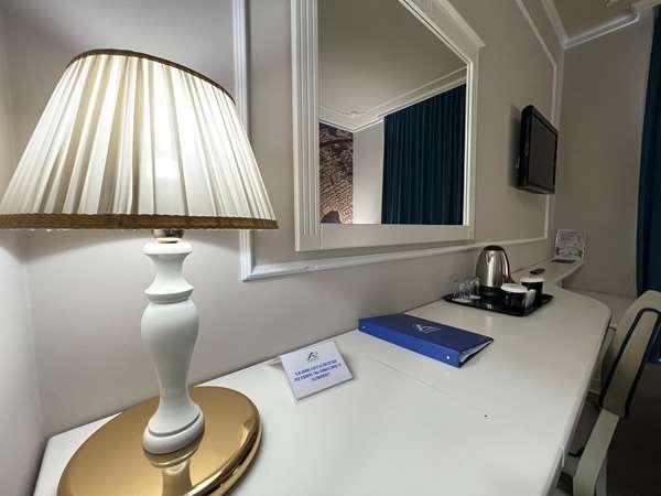 2 Single Beds, Non-Smoking, Comfort Room, Balcony, Partial Sea View, Mini Fridge, Air-Conditioned, Full Breakfast