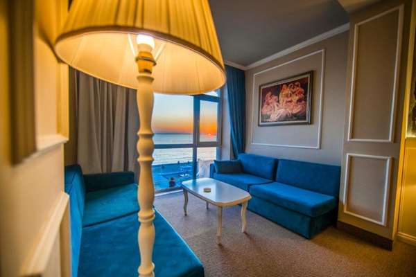 1 King Bed, Non-Smoking, Superior Room, Two Sofabeds For 1, Sea View, Mini Fridge, Air-Conditioned, Full Breakfast