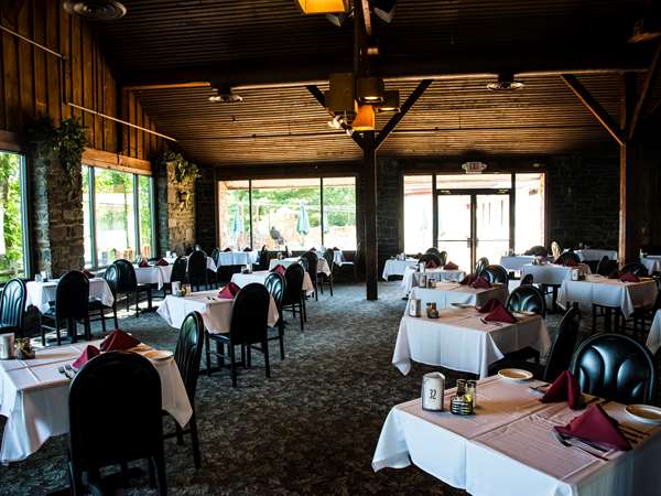 Restaurant - Pocono Palace Resort East Stroudsburg