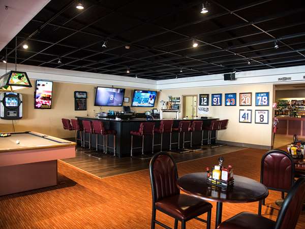 Bar - Cove Haven Resort Lakeville