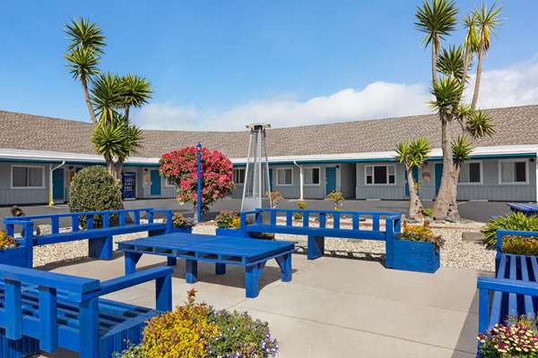  - Baymont Inn & Suites Fort Bragg
