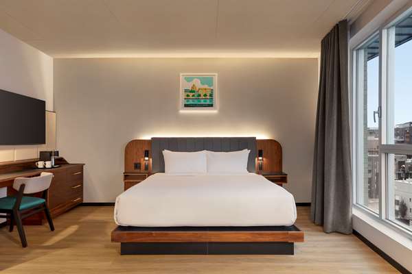  - Hyatt Centric Hotel Ville-Marie Montreal