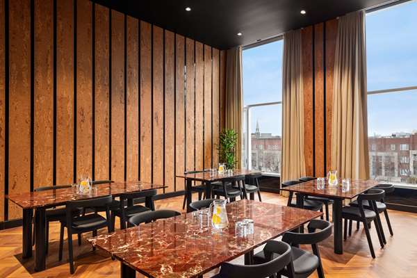  - Hyatt Centric Hotel Ville-Marie Montreal