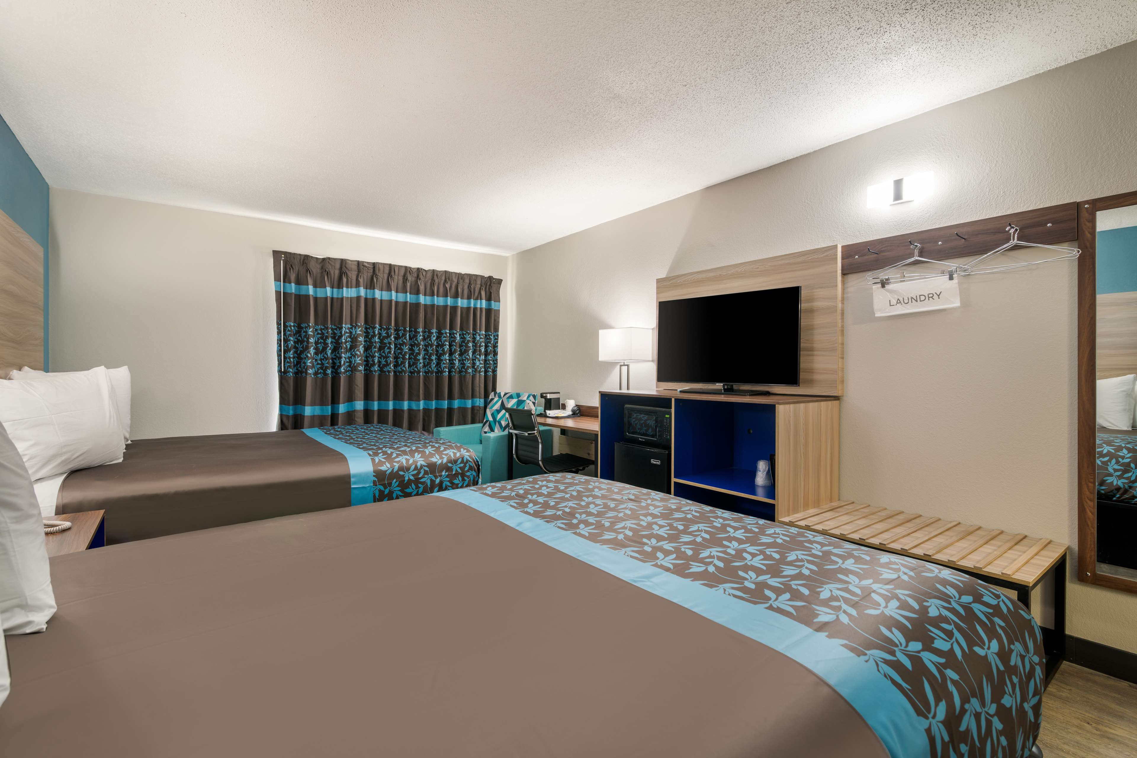SureStay by Best Western Lewiston Auburn Area - Tap to explore photos