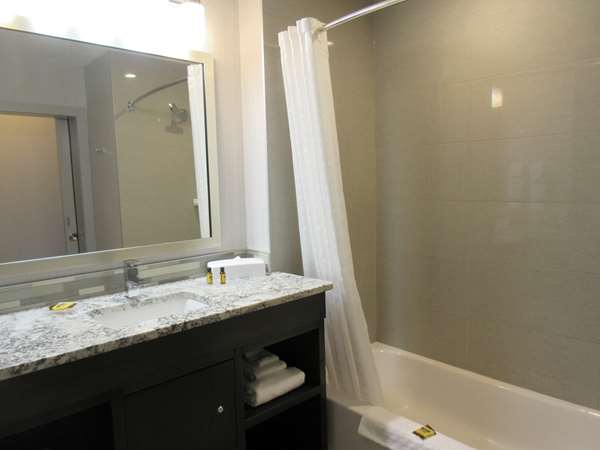  - Best Western Plus Airdrie Gateway