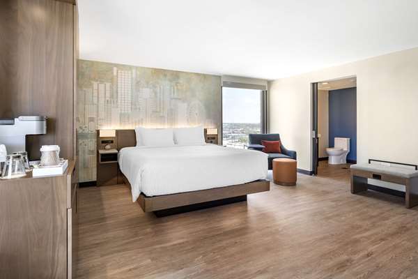  - Cambria Hotel & Suites Universal Studios Orlando