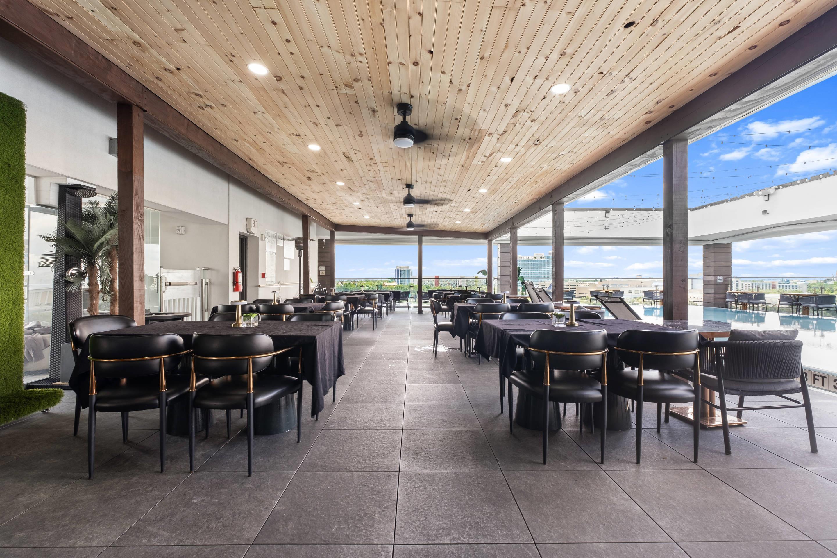 On-site restaurant | Cambria Hotel Orlando Universal Blvd