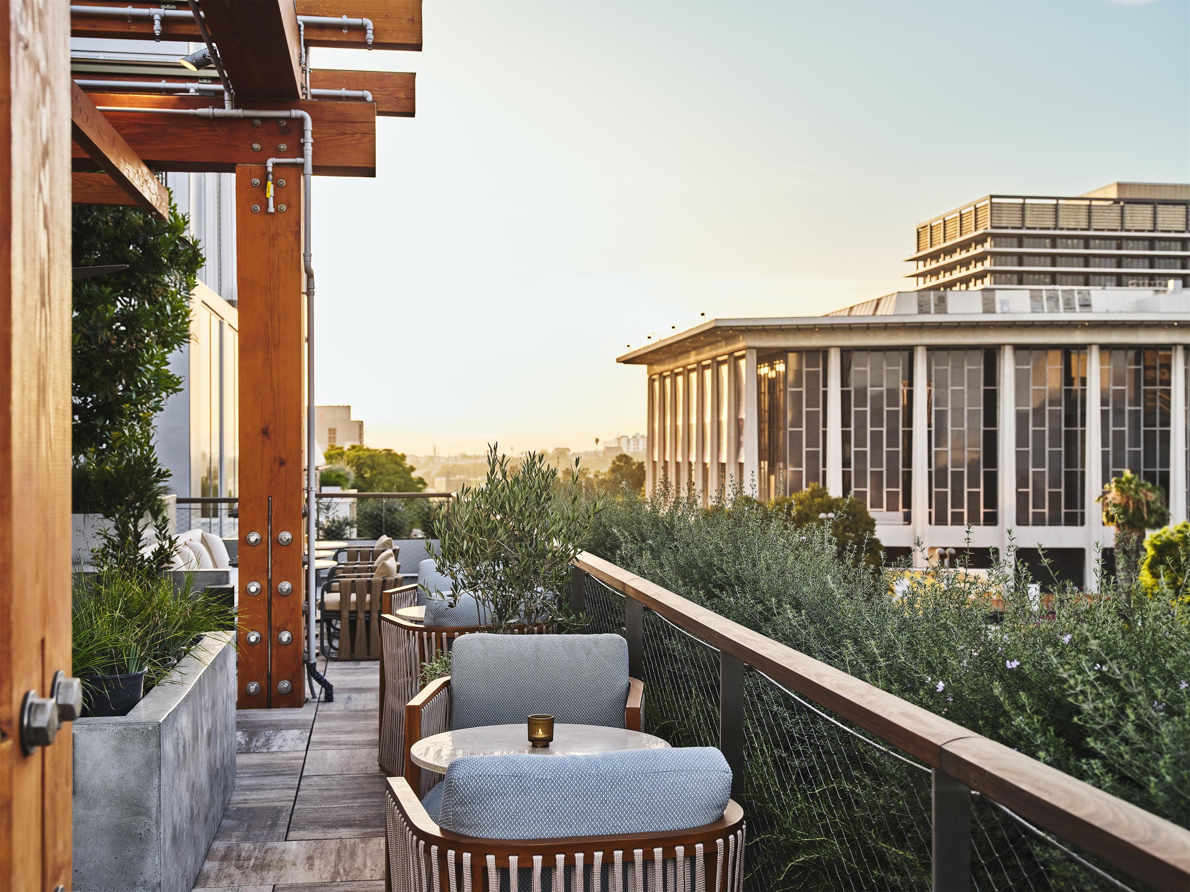 Restaurant | Conrad Los Angeles