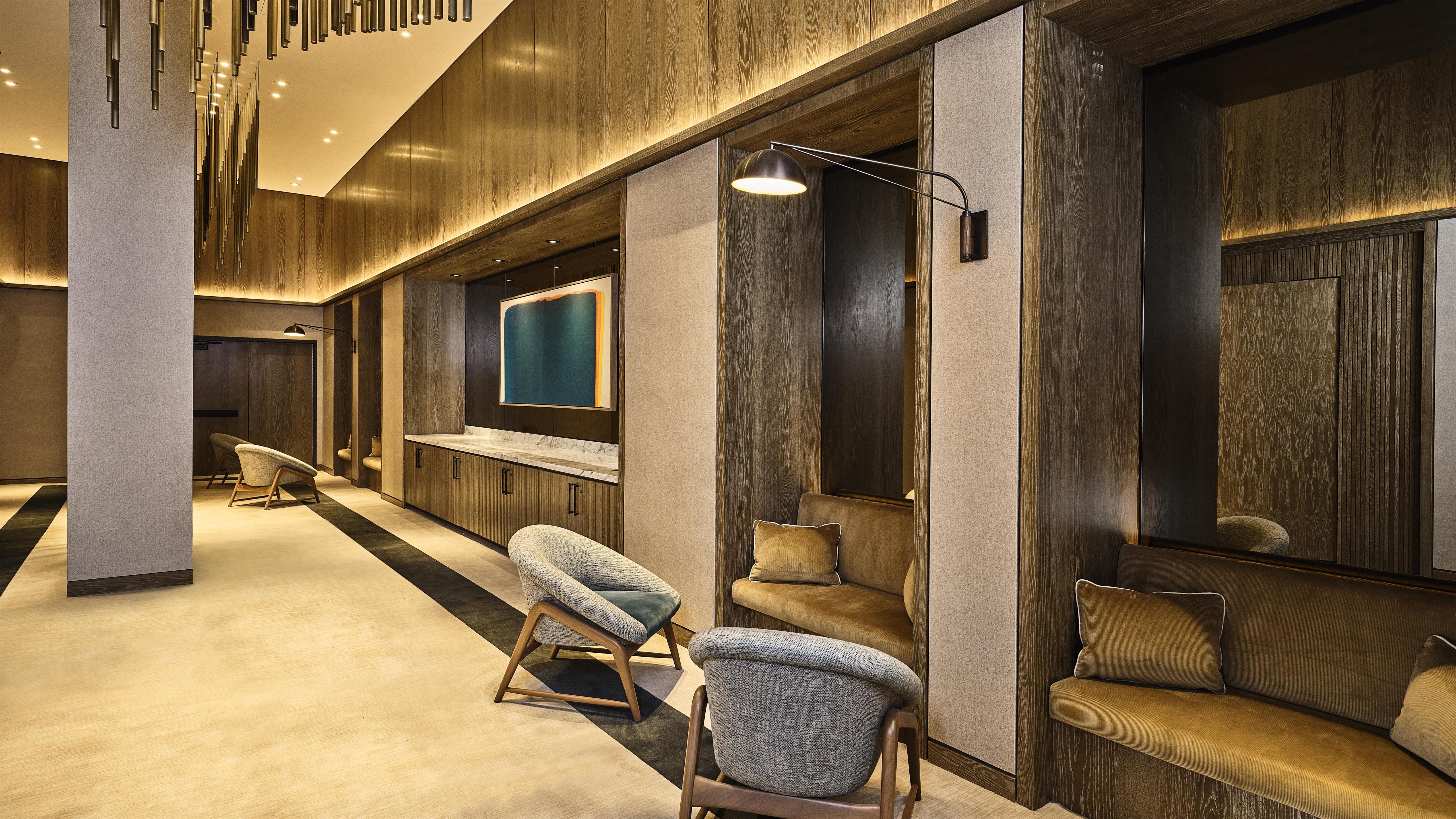 Meeting Room | Conrad Los Angeles