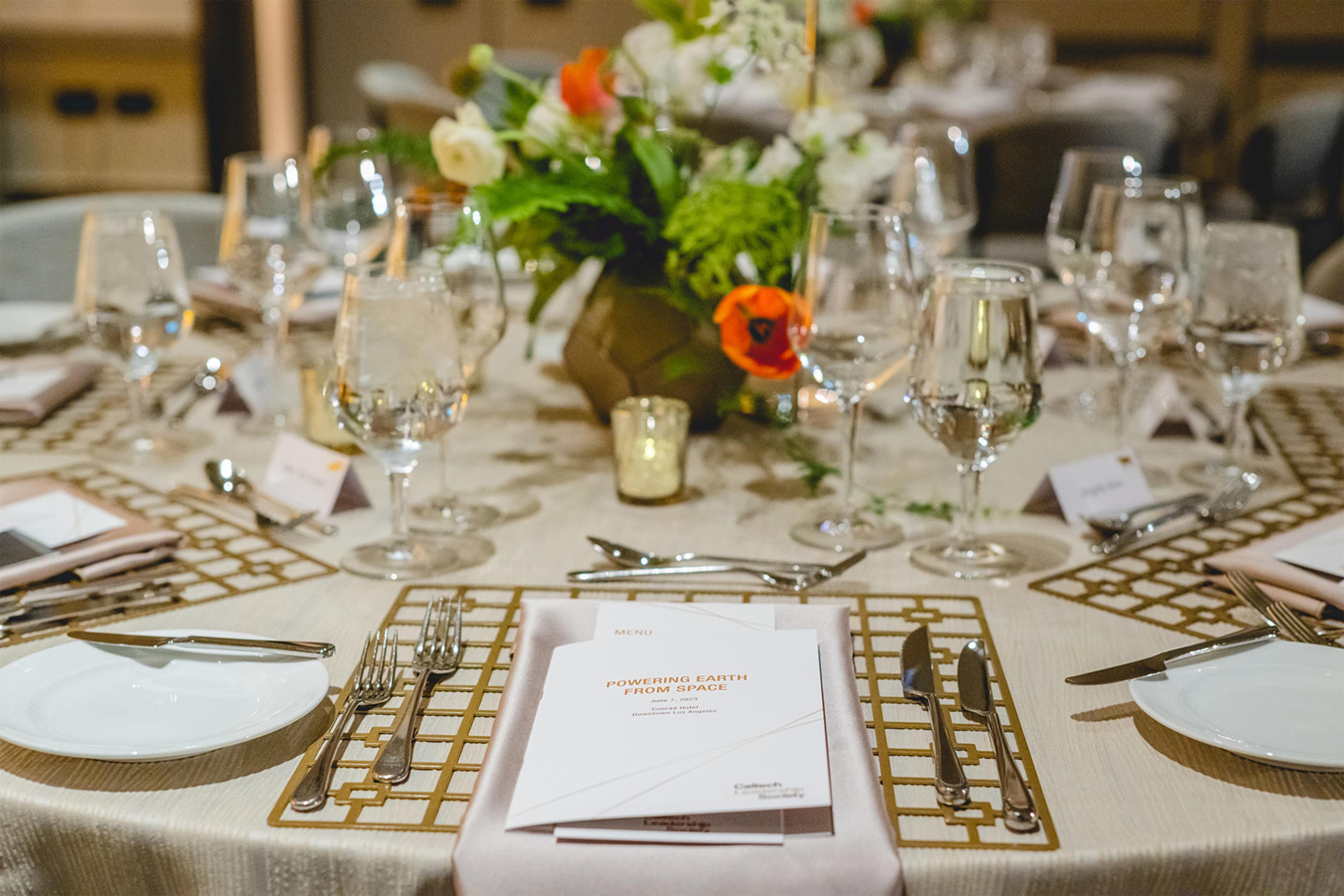Meeting Room | Conrad Los Angeles