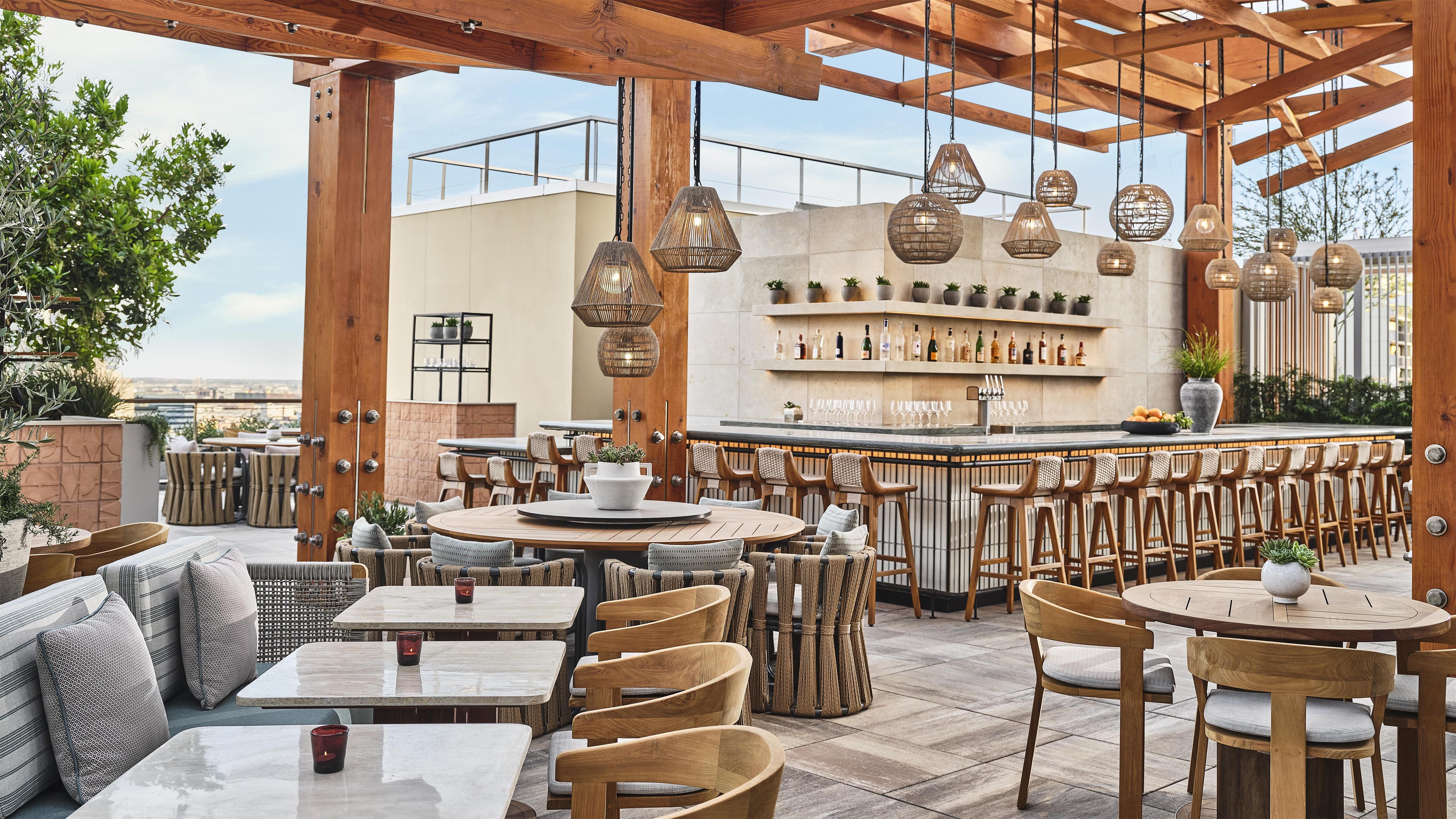 BarLounge | Conrad Los Angeles