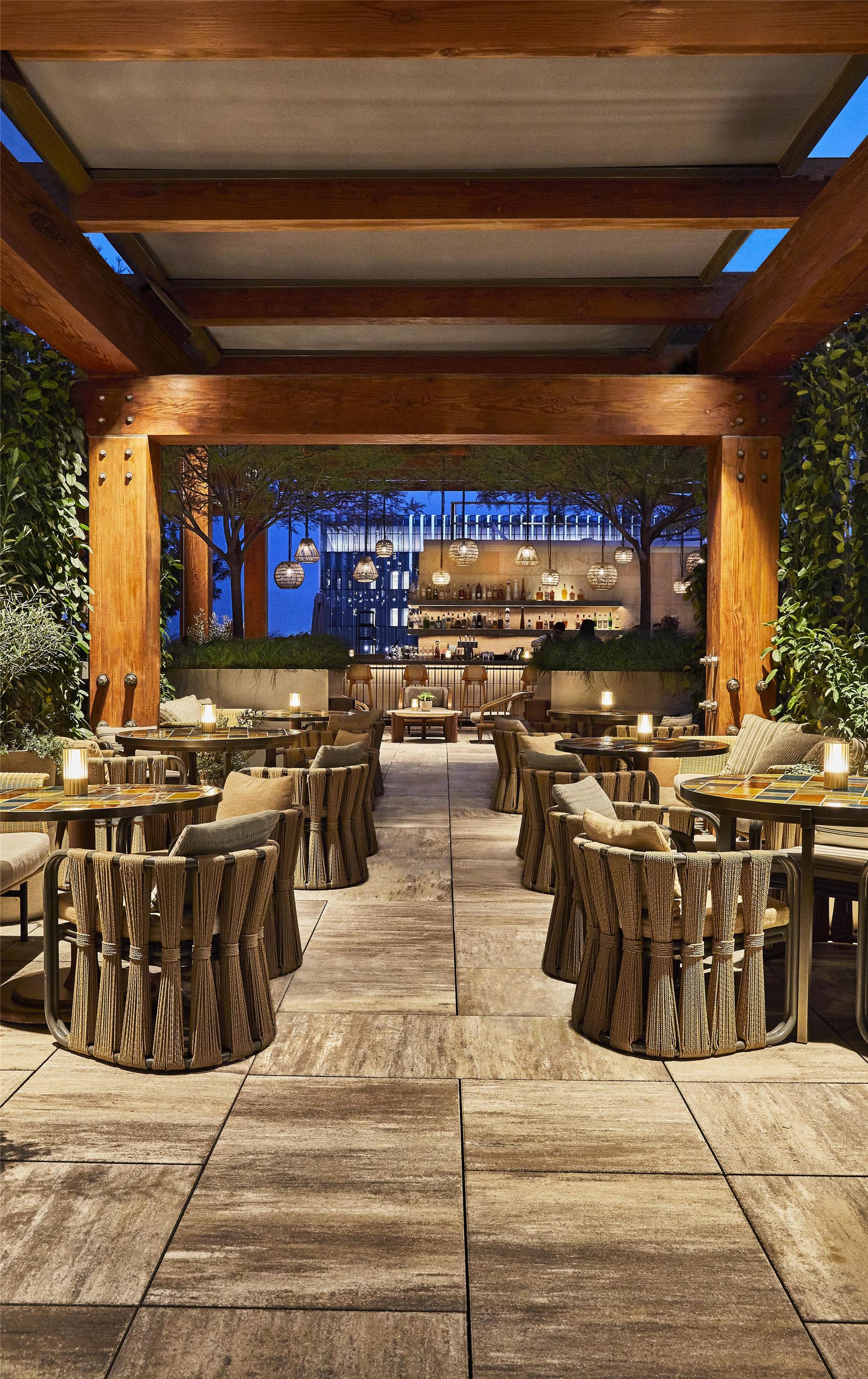 BarLounge | Conrad Los Angeles