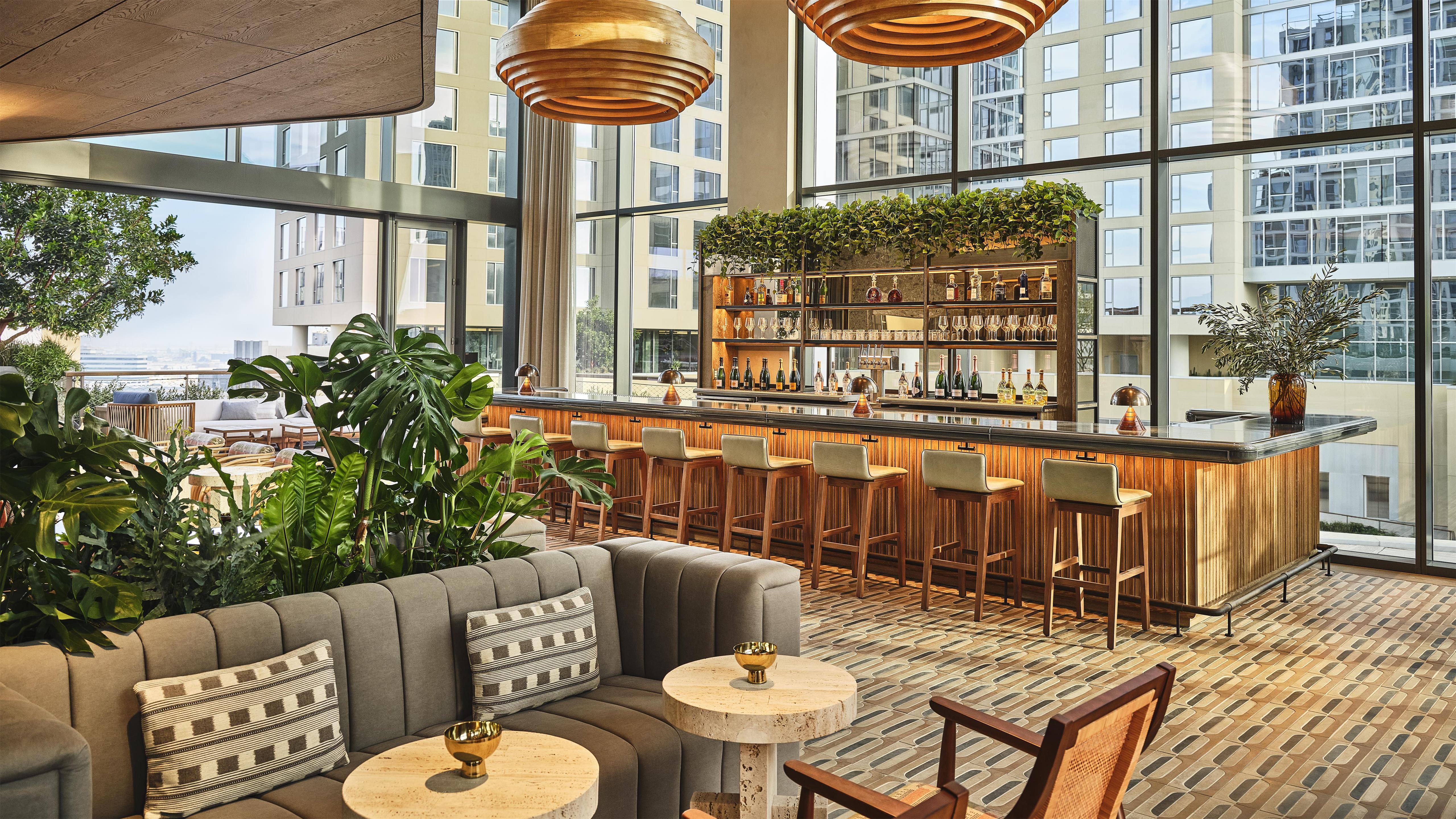BarLounge | Conrad Los Angeles