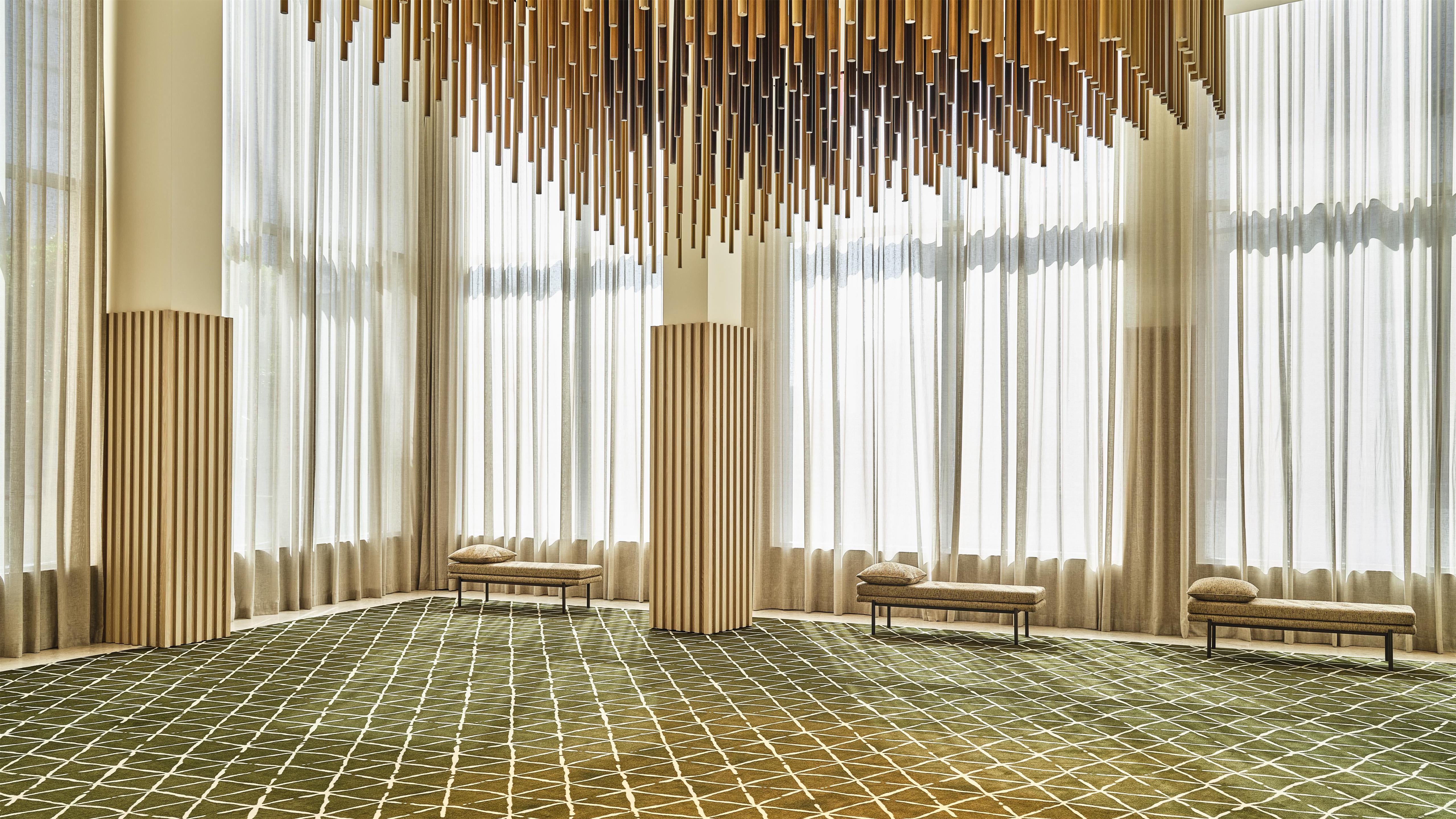 Meeting Room | Conrad Los Angeles