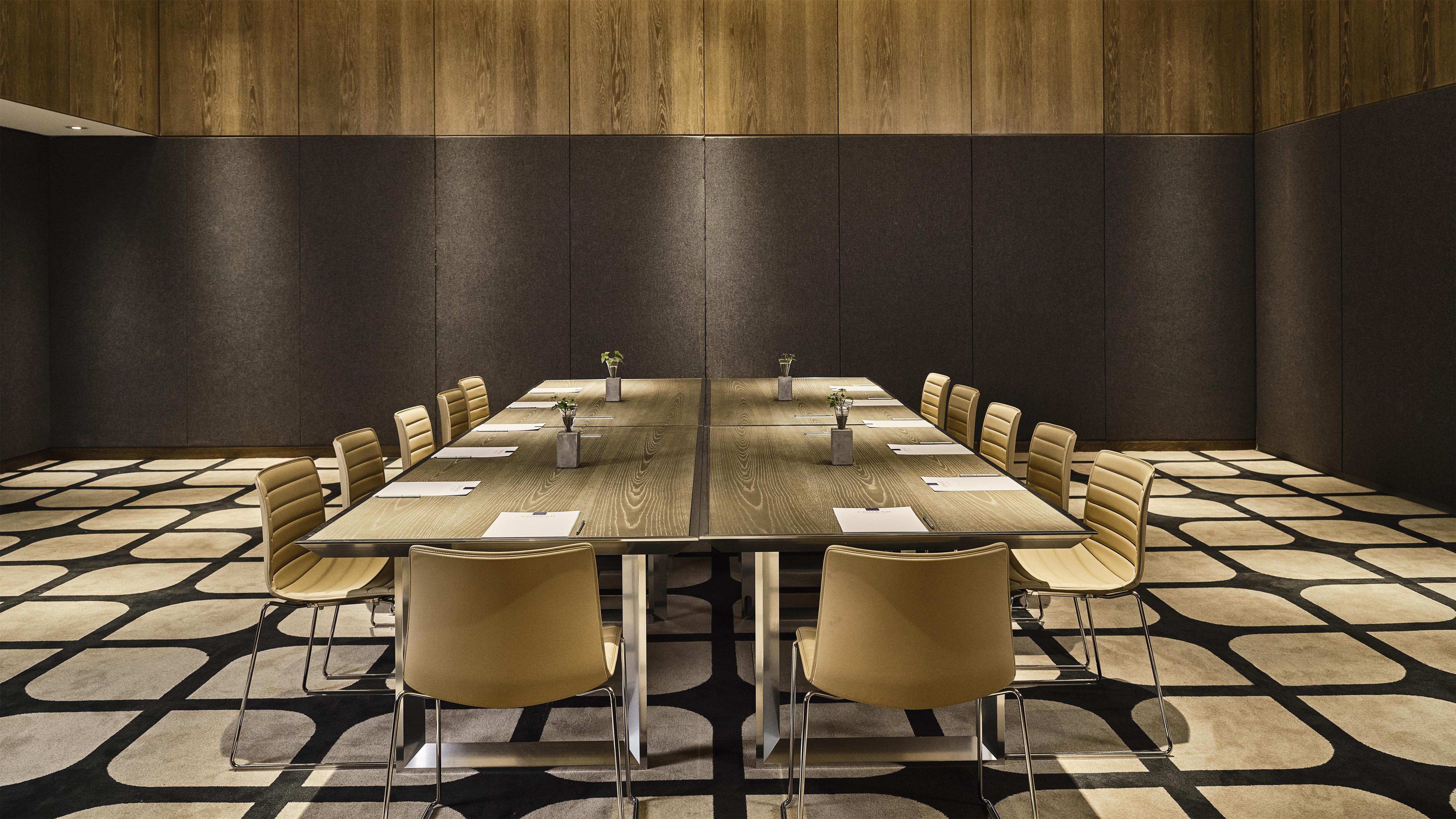 Meeting Room | Conrad Los Angeles