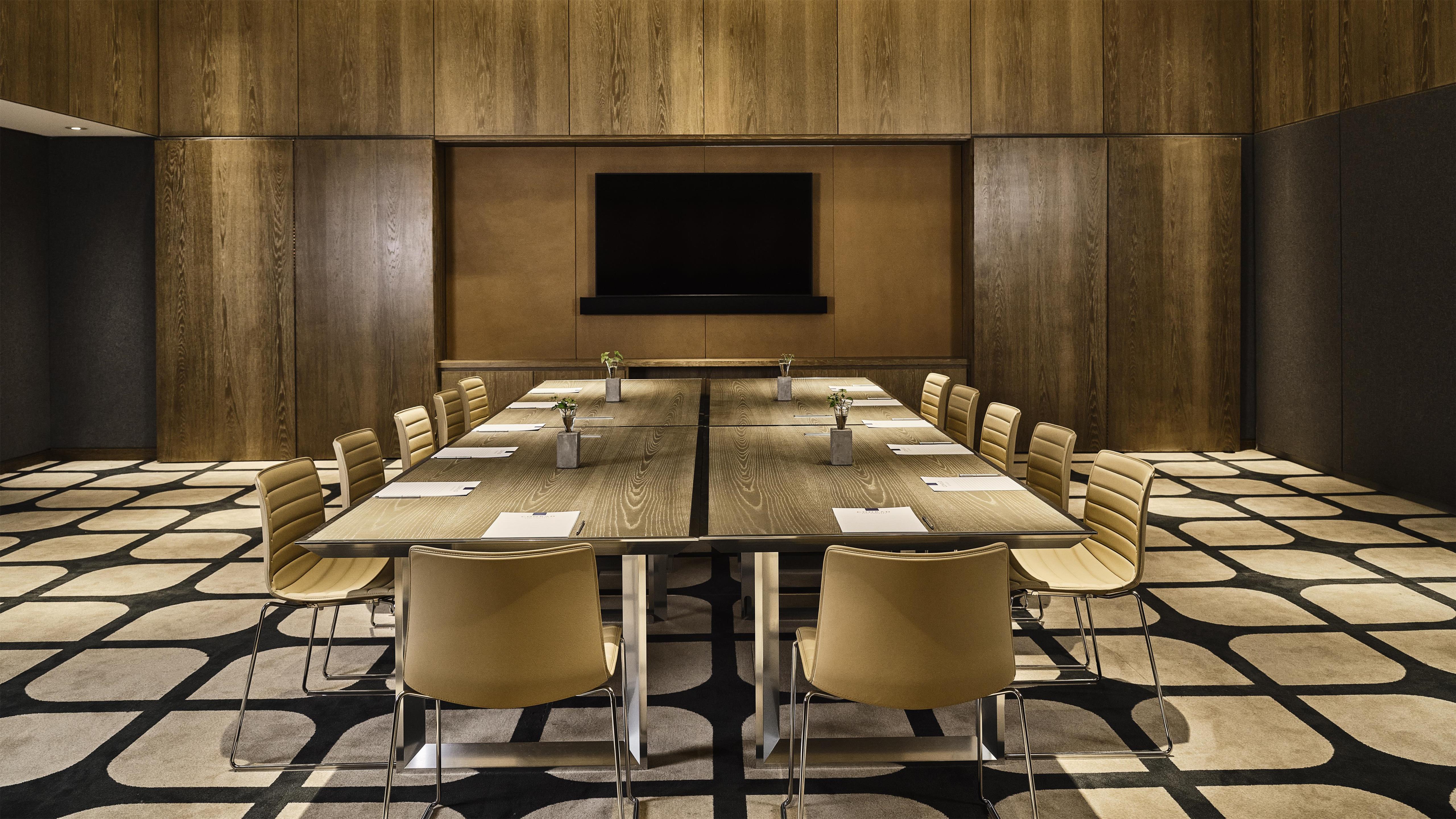 Meeting Room | Conrad Los Angeles