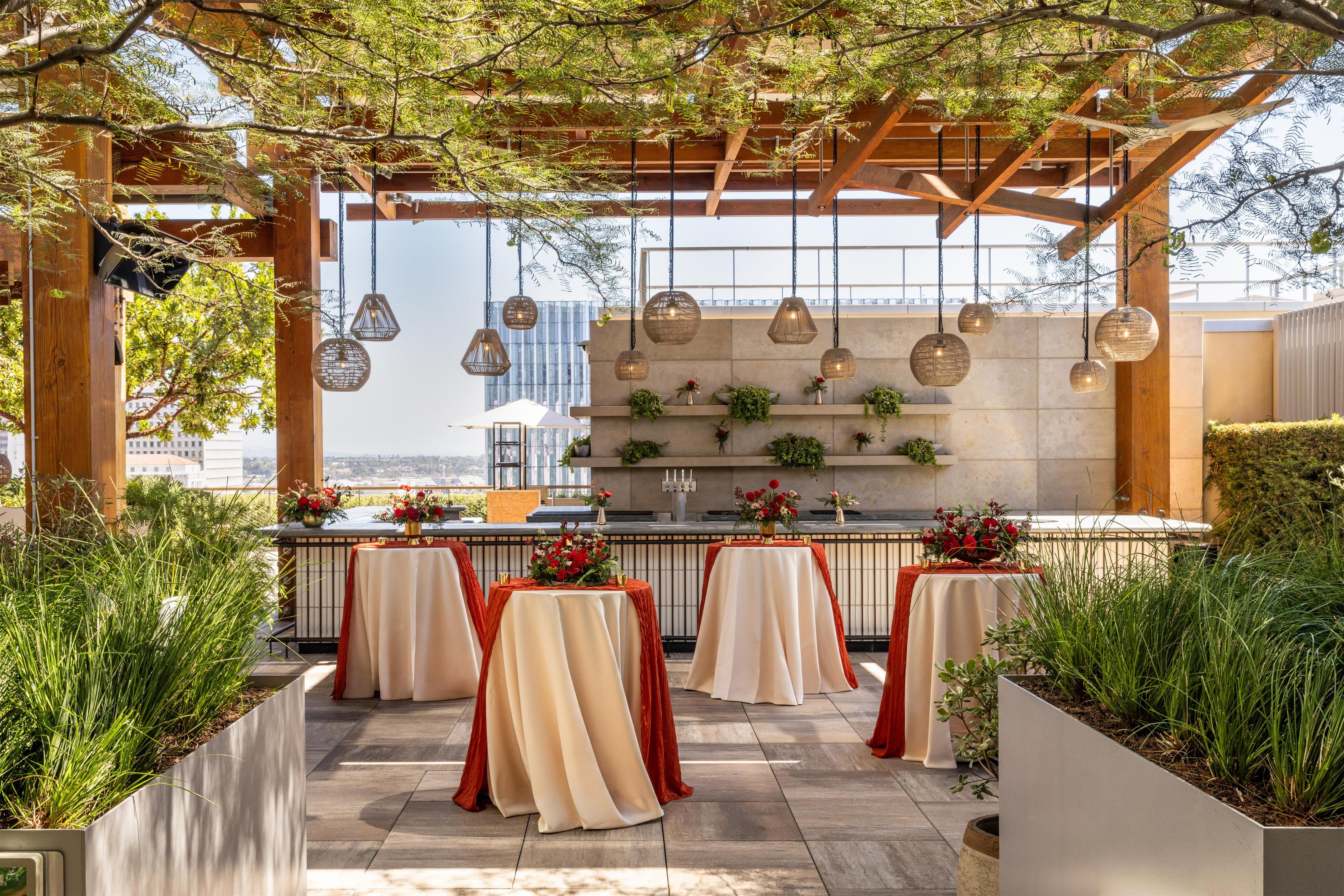 Meeting Room | Conrad Los Angeles
