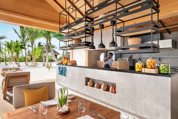 HILTON MALDIVES AMINGIRI RESORT - Photo 19