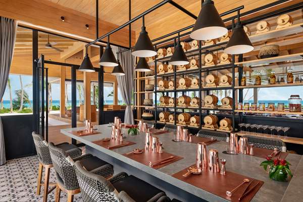 HILTON MALDIVES AMINGIRI RESORT - Photo 5