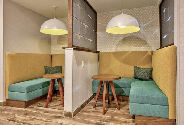  - Hampton Inn & Suites Dalhart